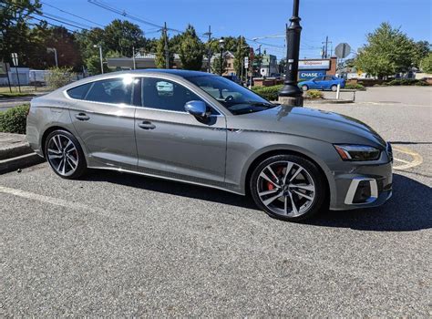 audi chronos gray vs daytona.